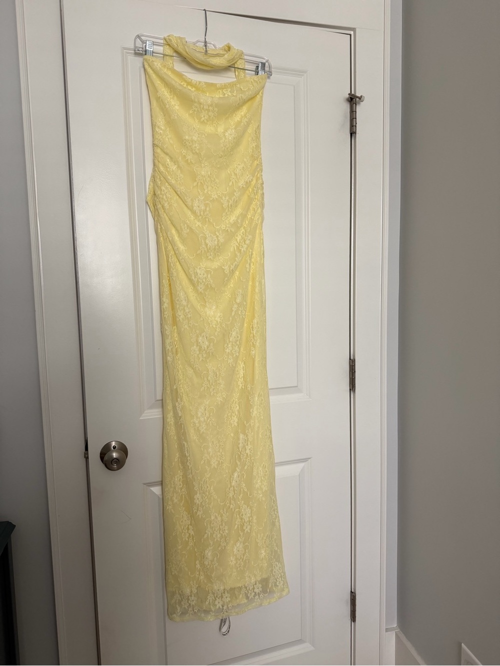 Lucy in the Sky Scarf Lace Maxi Dress - NEW